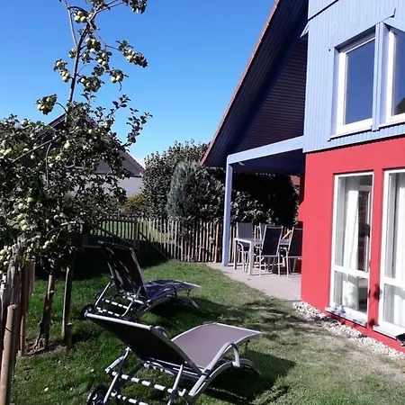 Апартаменты Ferienhaus Lutt Matten *